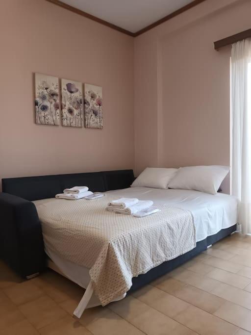 Ippokampos Seaside Artemida Appartement Buitenkant foto